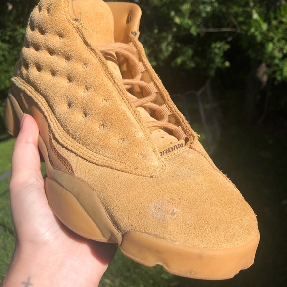 Jordan 13 (gs) - Picture 8 of 10